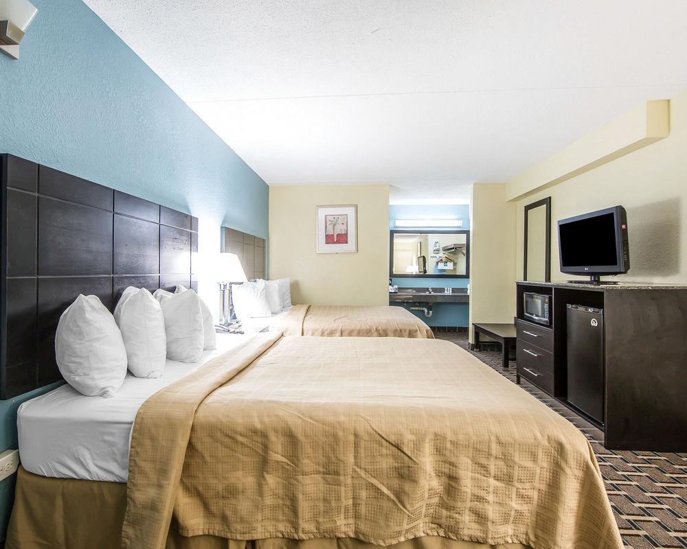 Oyo Hotel Knoxville Tn Cedar Bluff I-40 Buitenkant foto