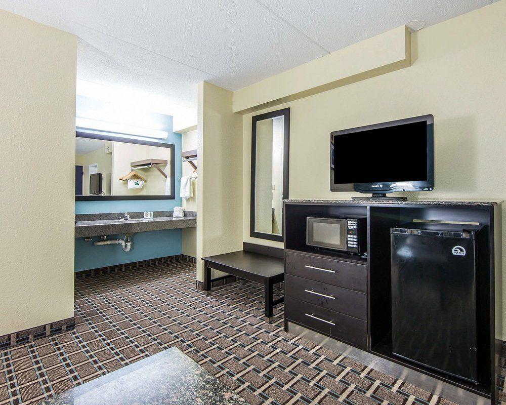 Oyo Hotel Knoxville Tn Cedar Bluff I-40 Buitenkant foto