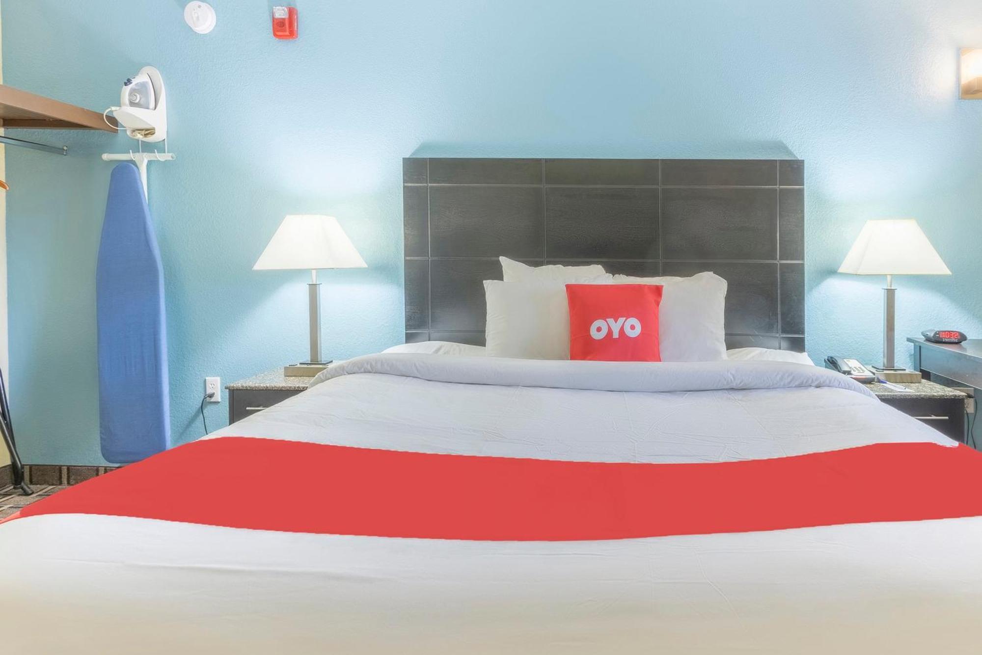 Oyo Hotel Knoxville Tn Cedar Bluff I-40 Buitenkant foto