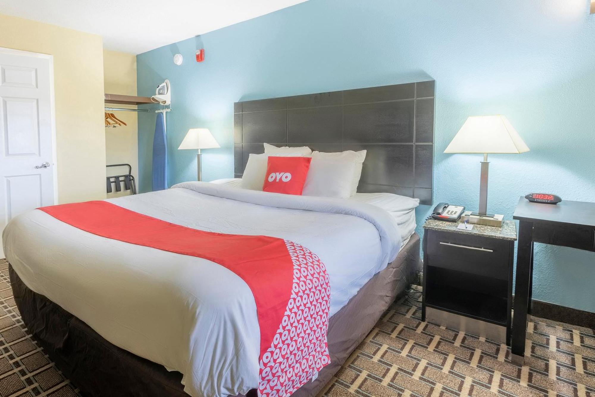 Oyo Hotel Knoxville Tn Cedar Bluff I-40 Buitenkant foto