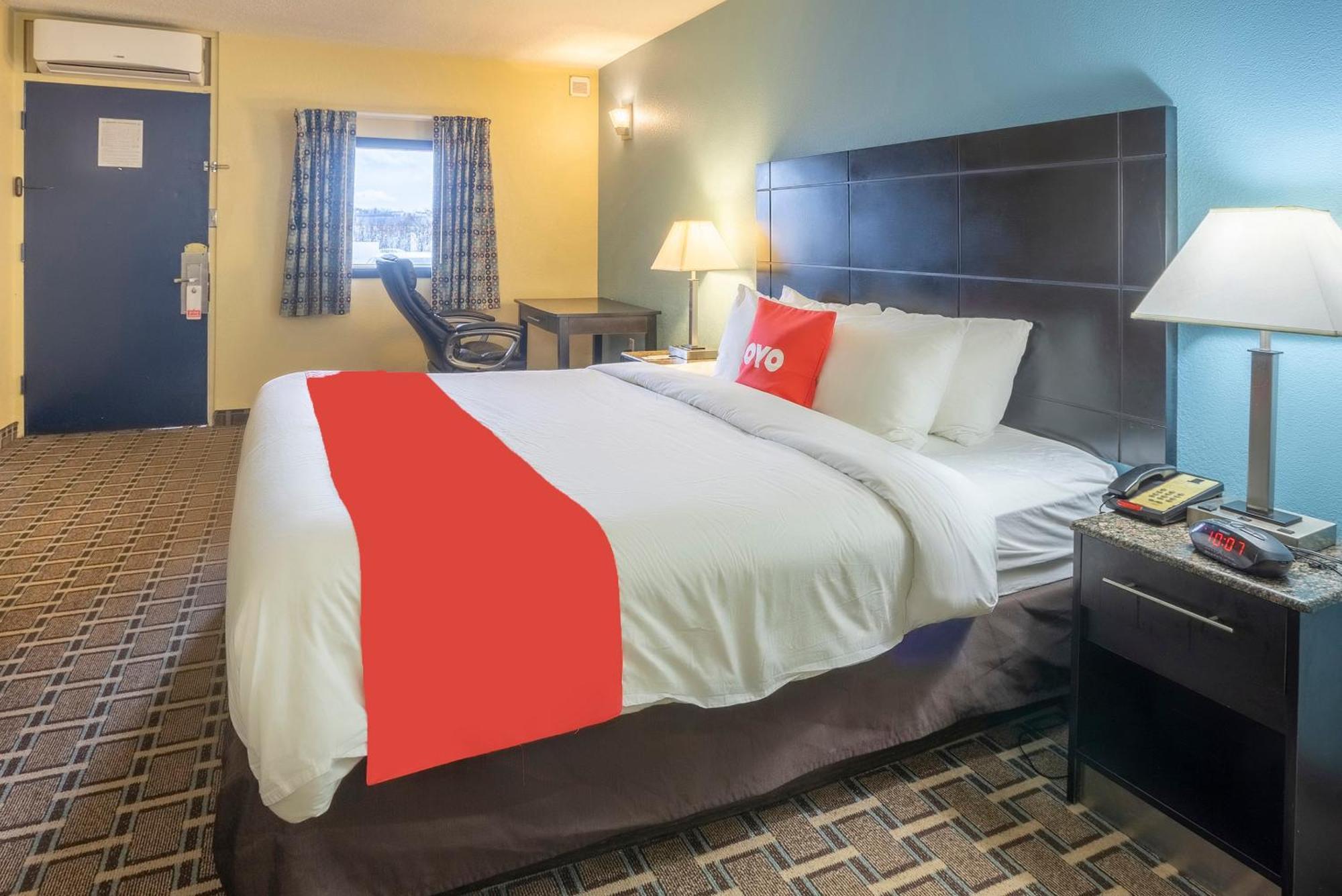 Oyo Hotel Knoxville Tn Cedar Bluff I-40 Buitenkant foto