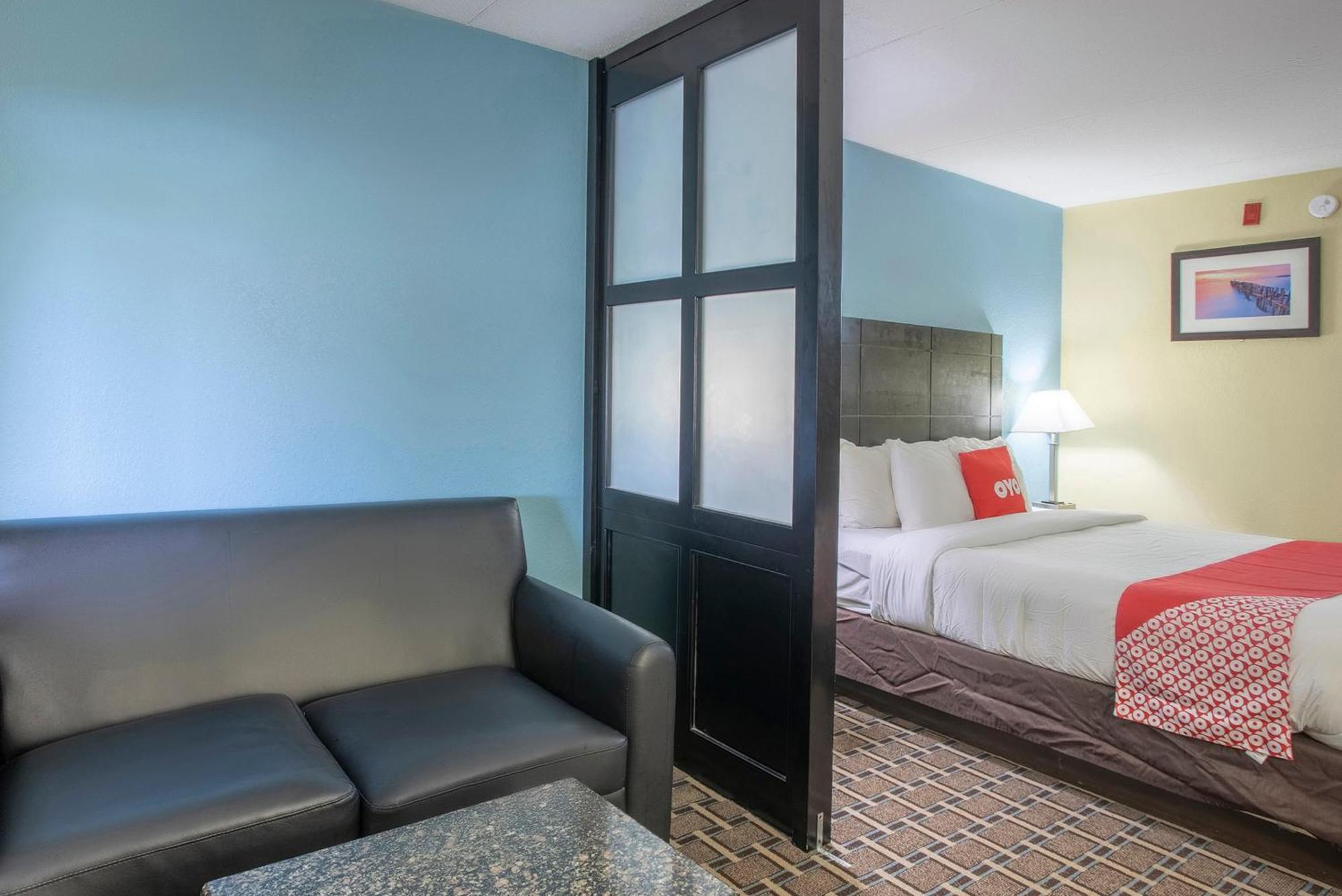 Oyo Hotel Knoxville Tn Cedar Bluff I-40 Buitenkant foto