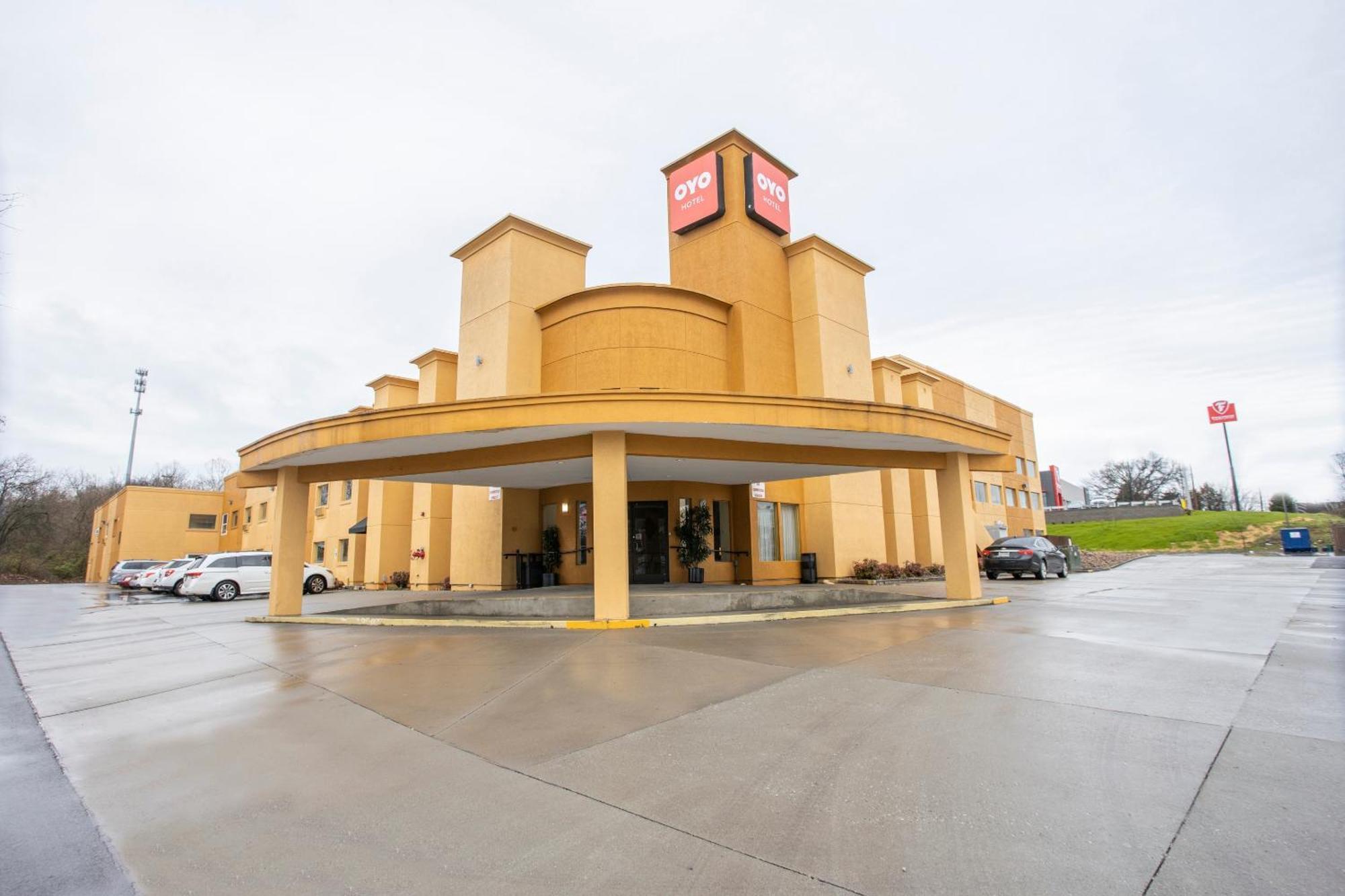 Oyo Hotel Knoxville Tn Cedar Bluff I-40 Buitenkant foto