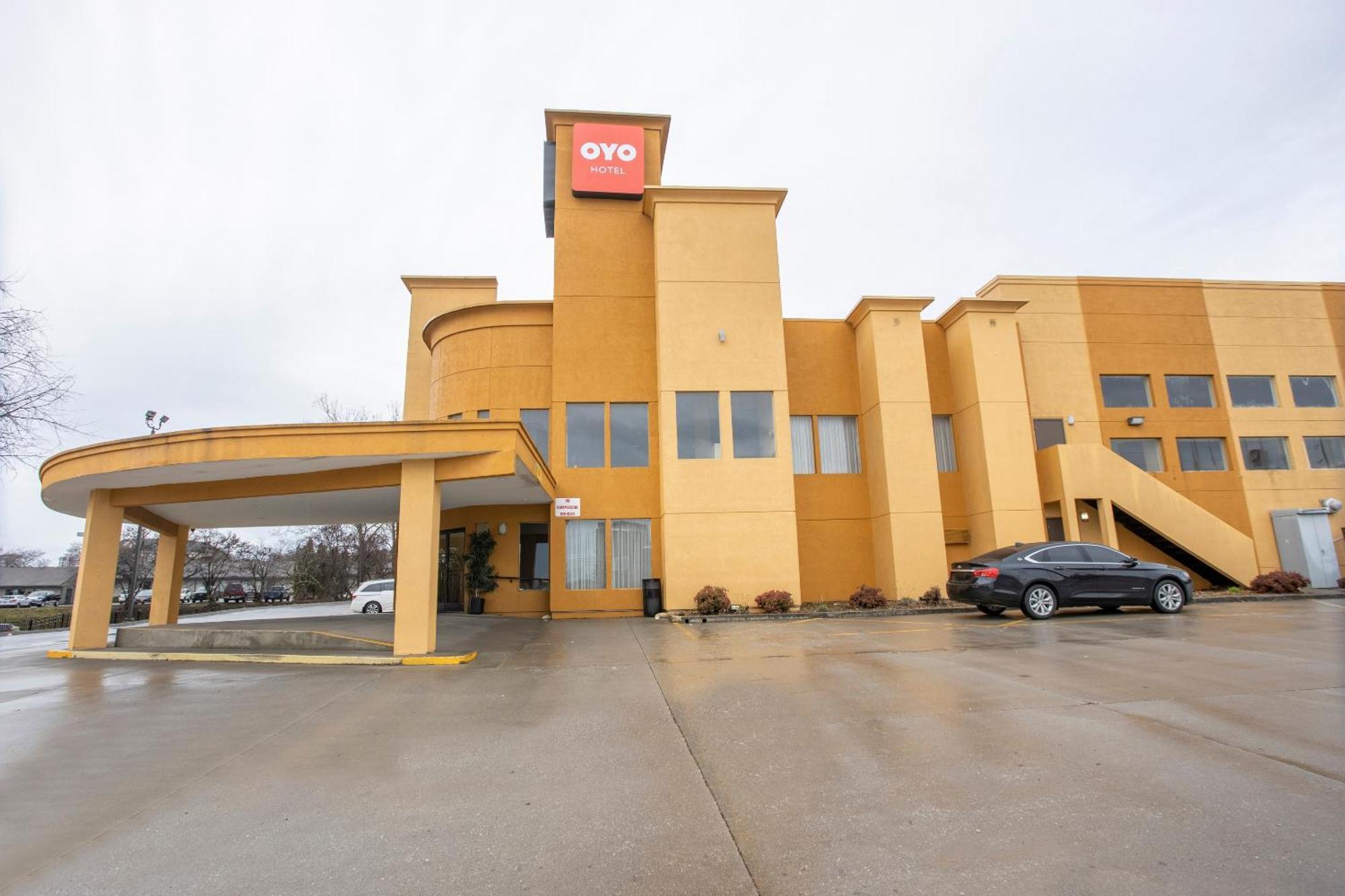 Oyo Hotel Knoxville Tn Cedar Bluff I-40 Buitenkant foto