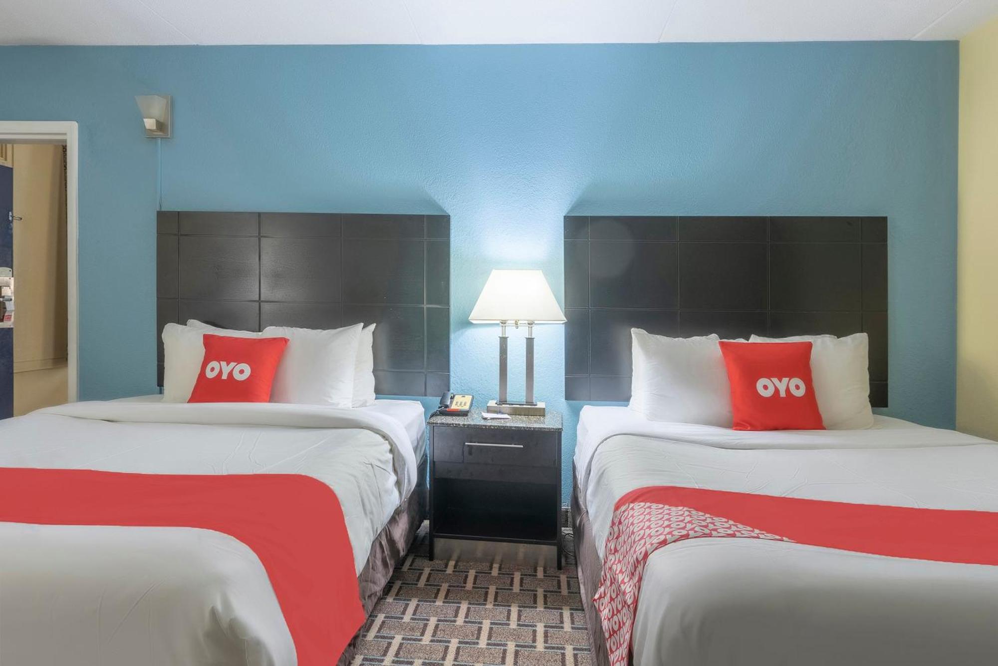 Oyo Hotel Knoxville Tn Cedar Bluff I-40 Buitenkant foto