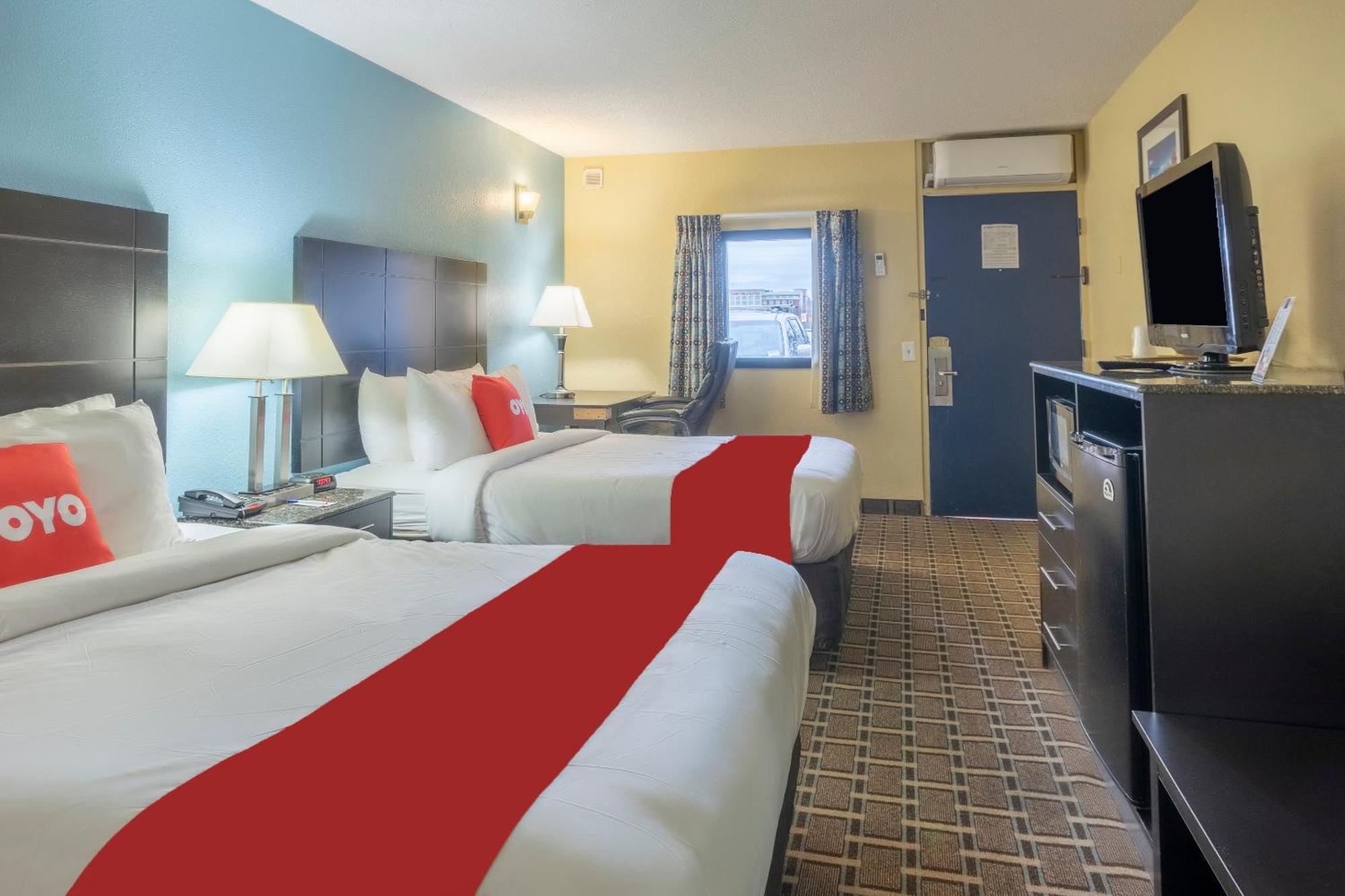Oyo Hotel Knoxville Tn Cedar Bluff I-40 Buitenkant foto